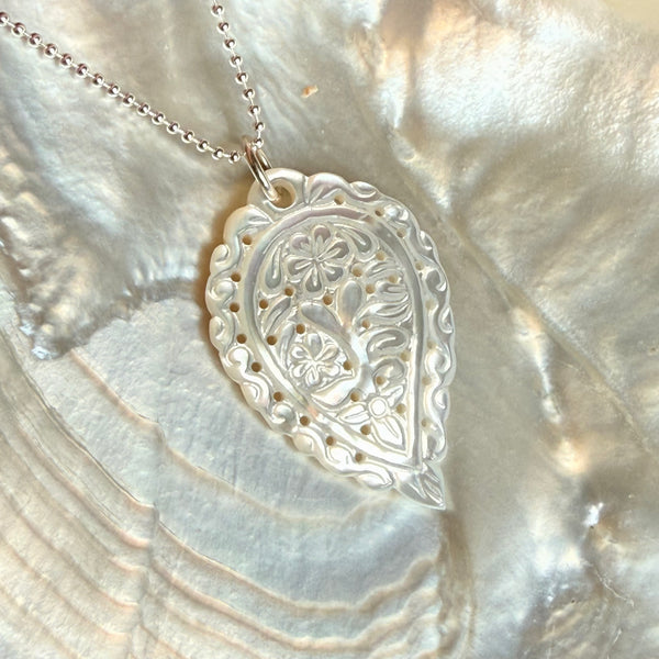 Paisley White