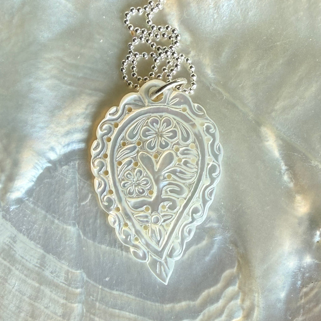 Paisley White