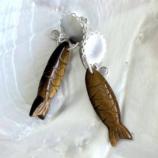 Shimmering Goldfish!