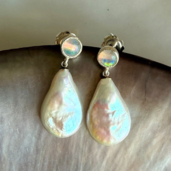 Opal Poppet