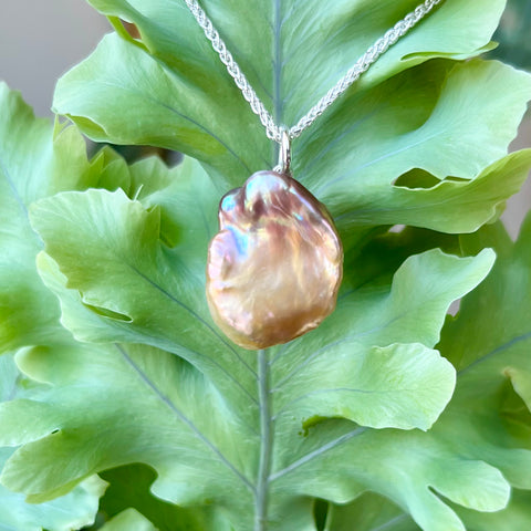 Poppy Pendant