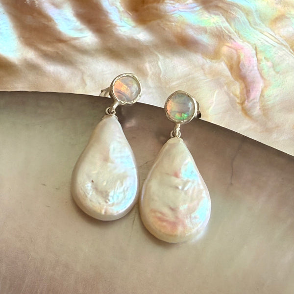 Opal Poppet