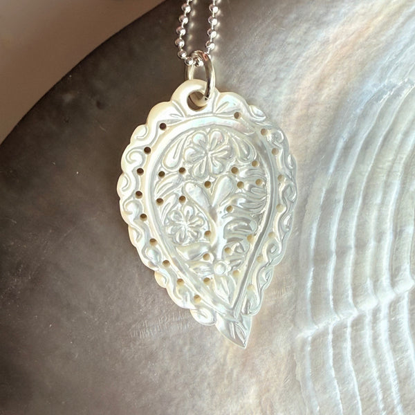 Paisley White